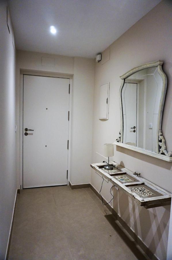 Apartamento Centro, Calle Imagen Севиля Екстериор снимка