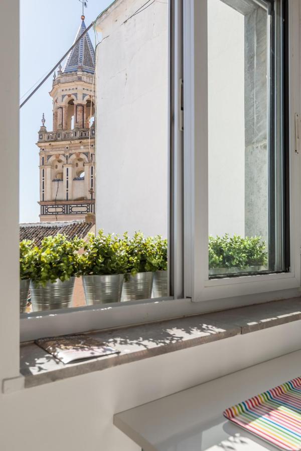 Apartamento Centro, Calle Imagen Севиля Екстериор снимка